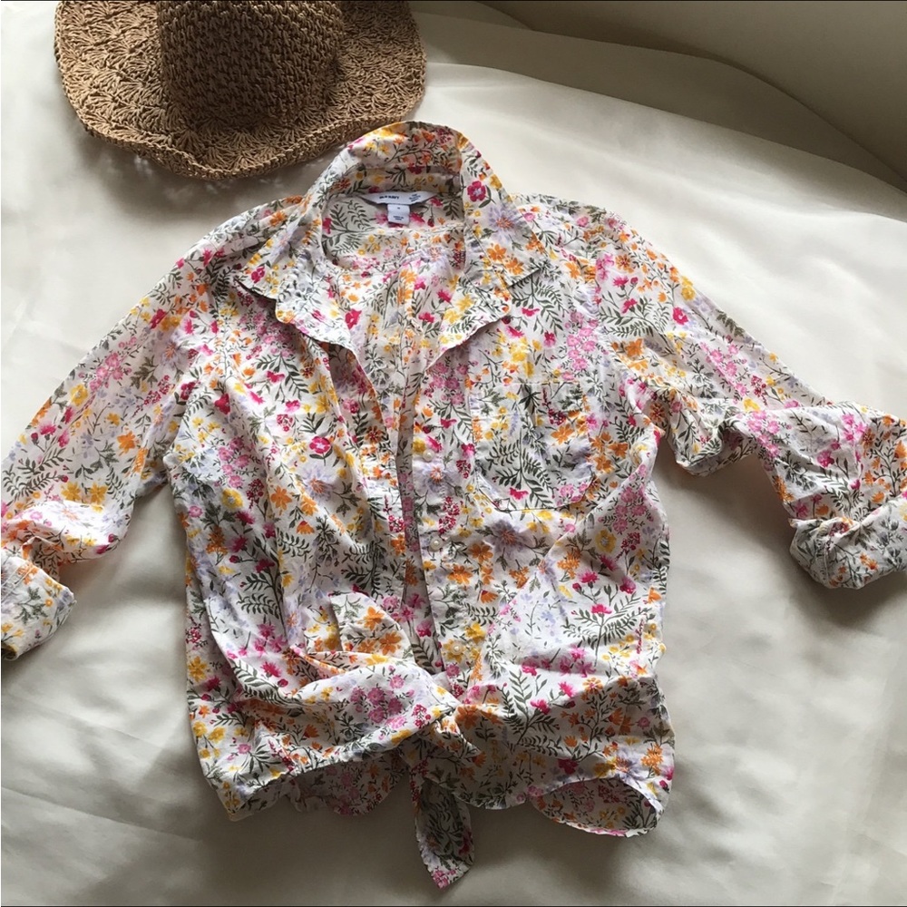 Women’s Floral long sleeve Button Down Shirt Top
